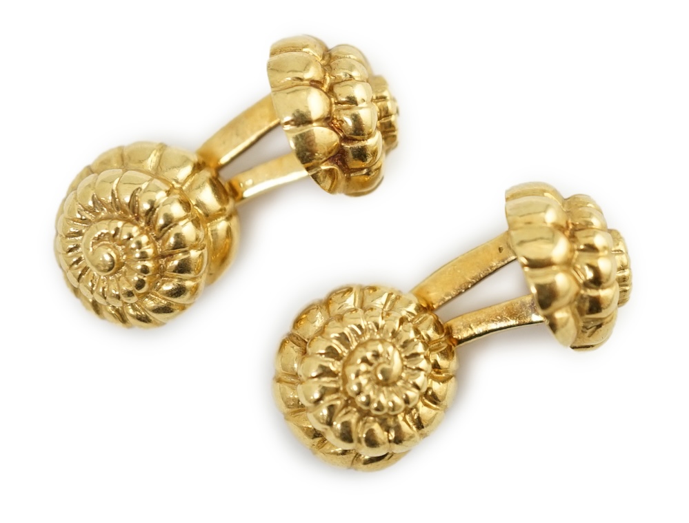 A pair of 18K yellow gold ammonite design cufflinks